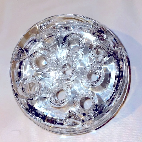 Antique Cambridge Glass Company Crystal Flower Frog 9 Holes Circa 1916 3” Wide - Picture 5 of 5